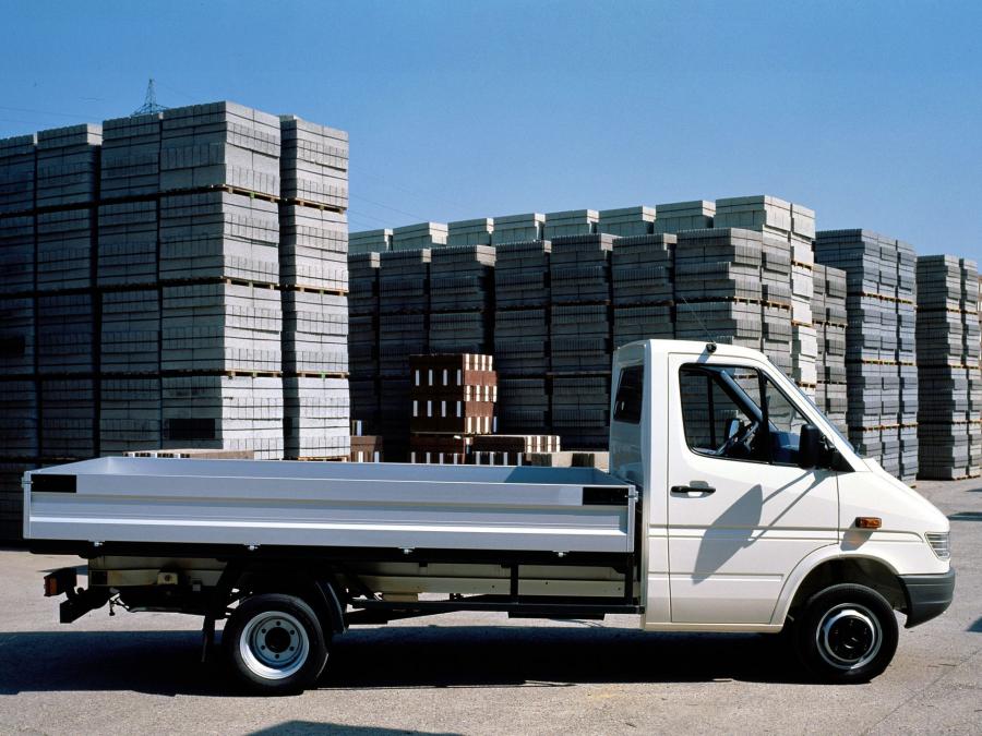  Mercedes-Benz Sprinter Double Cab Pickup 1995 года  (фото 4 из 7)